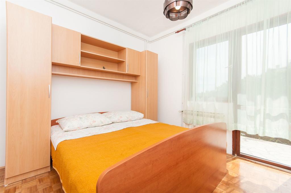 Apartments Natasa โตรกีร์ ภายนอก รูปภาพ